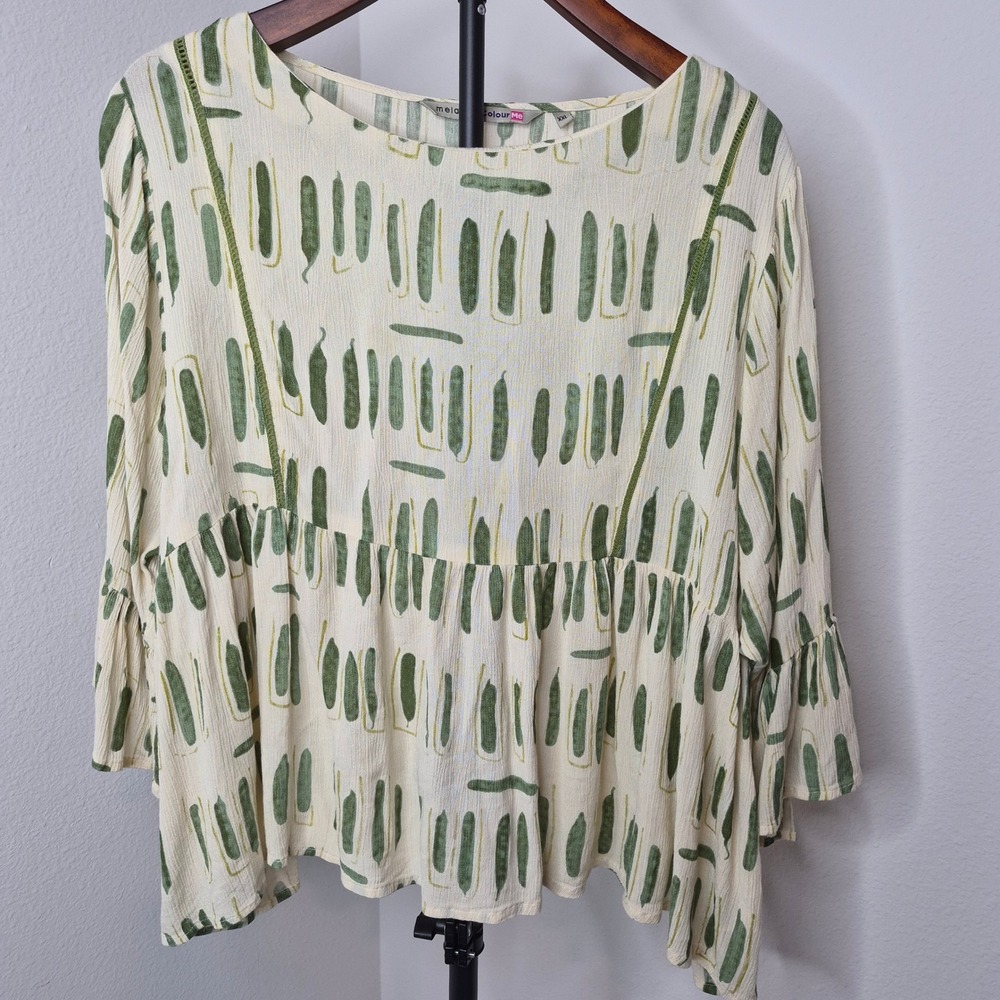 Melange Colour Me‎ XXL Green Abstract Print Viscose Peplum Bell Sleeve Top Boho